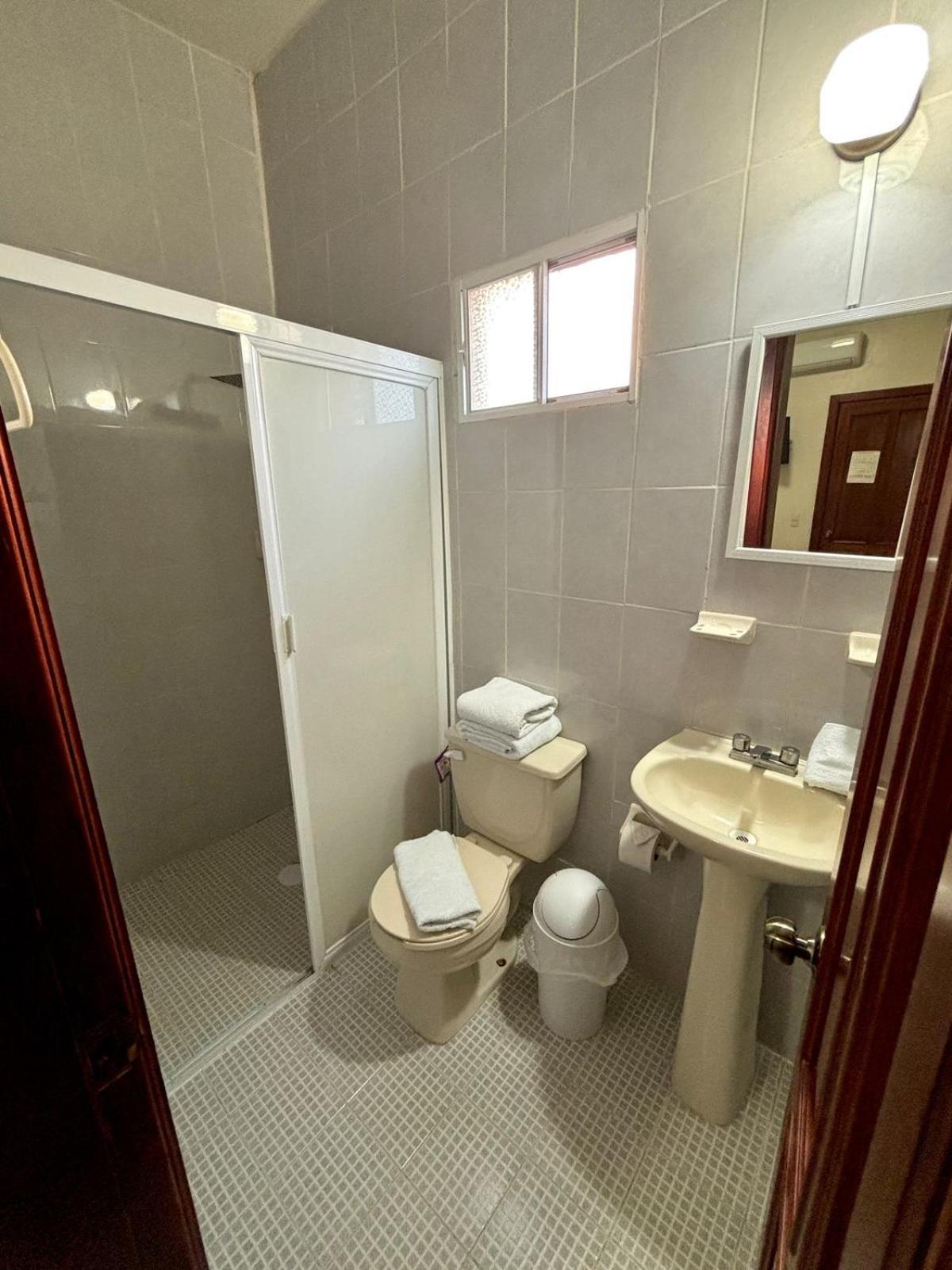 Hotel Casa Blanca Tlacotalpan Eksteriør bilde