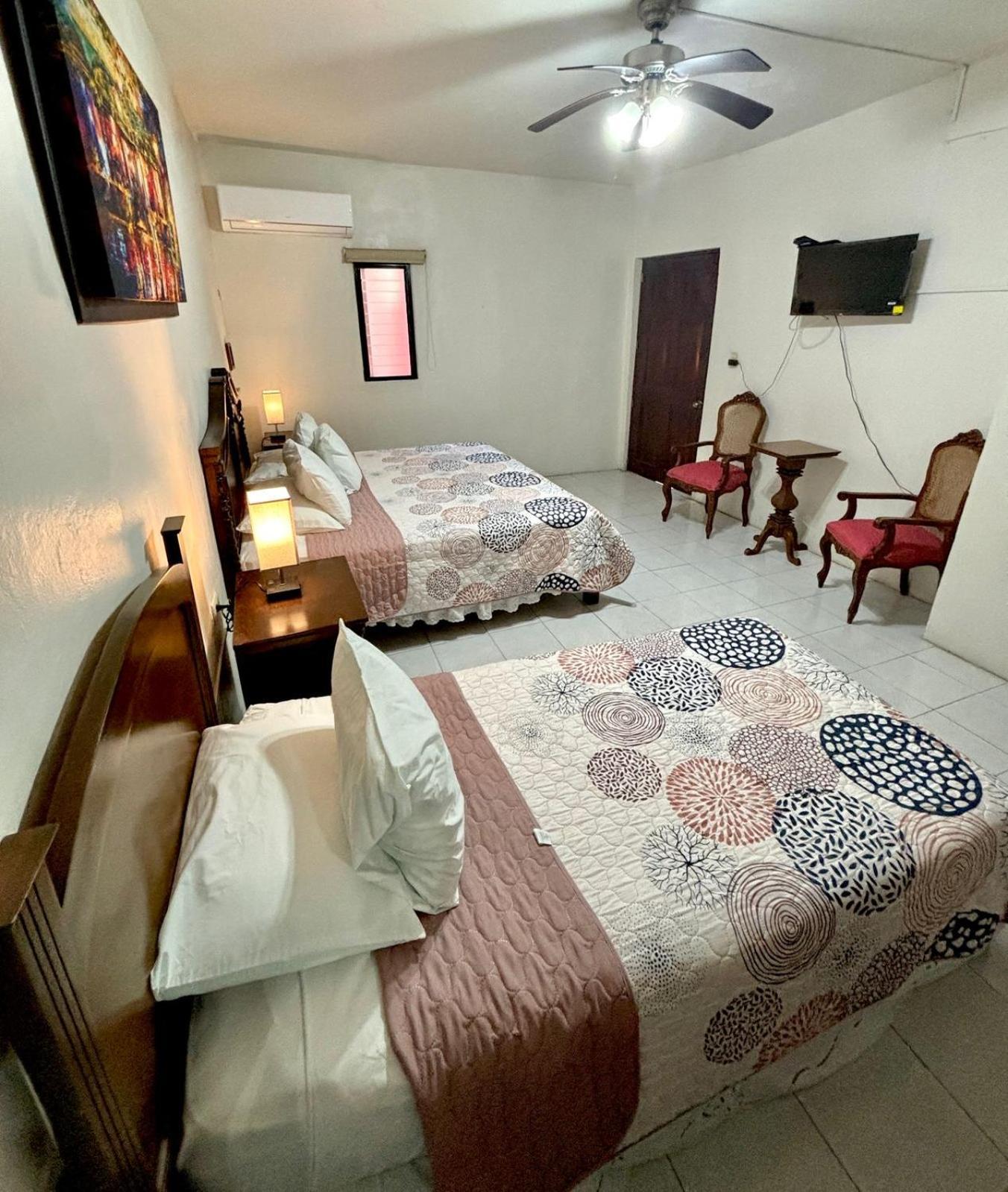 Hotel Casa Blanca Tlacotalpan Eksteriør bilde